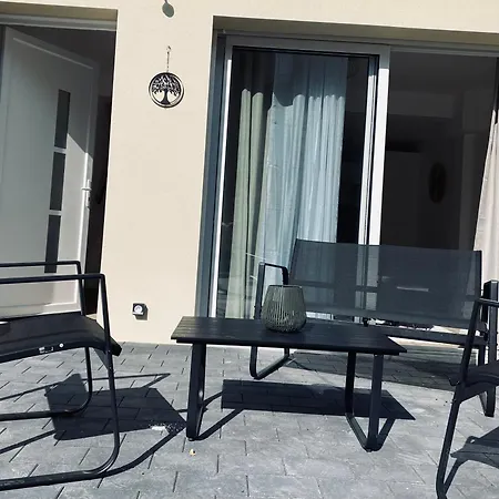 Holiday home Les De Saint Thierry *
