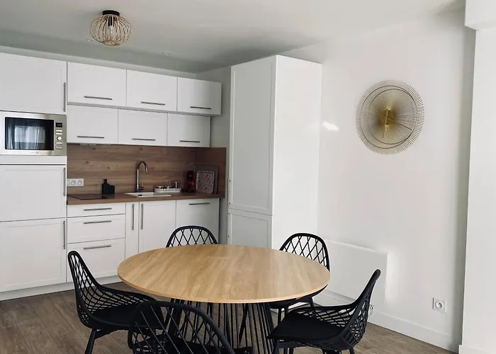 Hébergement de vacances Les De Saint Thierry *